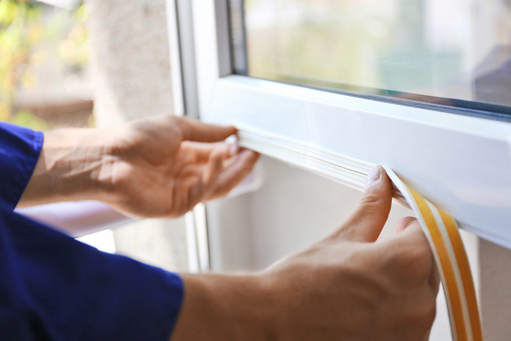 Deciding between Window Repairs and Replacement Windows in Dallas Fort Worth, TX