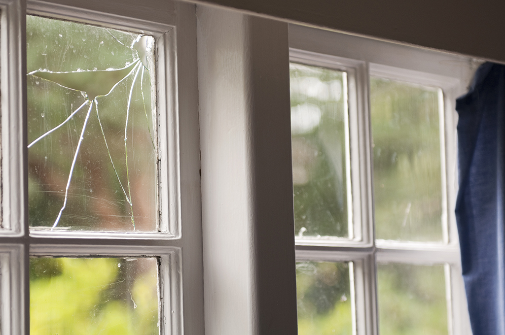 The Most Common Signs It Is Time to Look for Replacement Windows | Dallas, TX