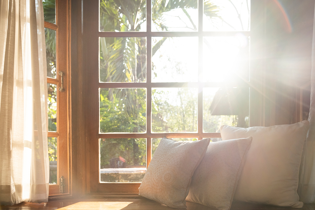 Why Homeowners Prefer Wooden Window Frames For Their Energy Efficient Windows | Southlake, TX